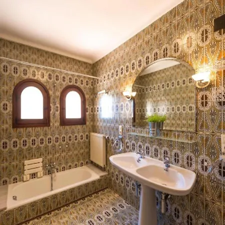 Primera Linea Villa